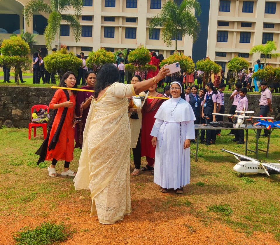 RC Airshow and Exhibition conducted at Vidyajyothi School, Kakkanad, Kerala — FAERI Airshow and Exhibition Photo